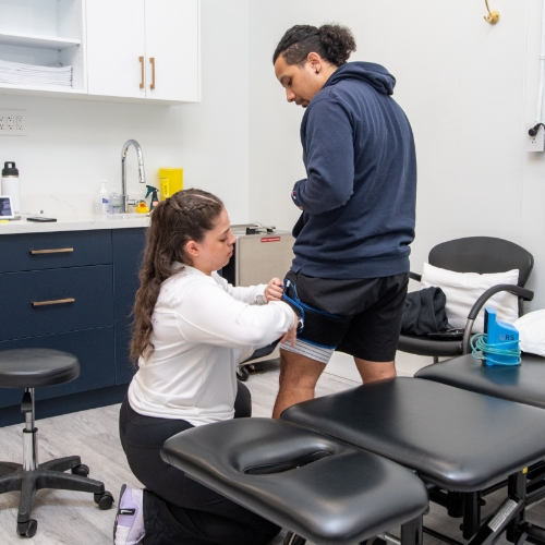 hip-pain-Premier-Physiotherapy-and-Sports-Medicine-Vaughan-ON